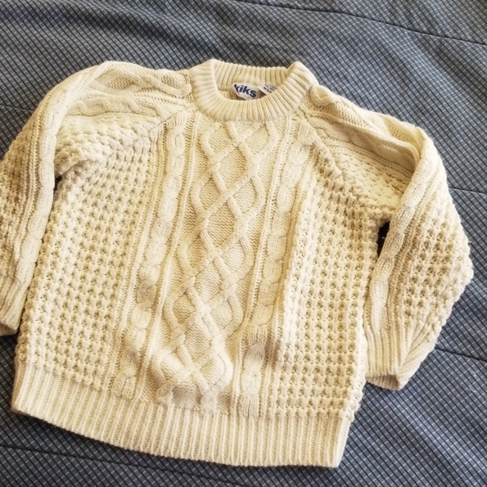Little boys or girls cable knit sweater